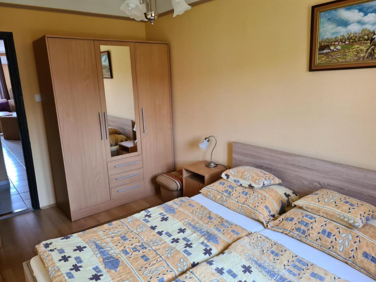 Balazs Apartman Zalakaros Exterior foto